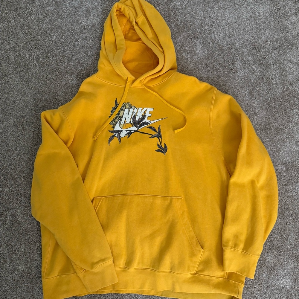 Nike Yellow Sweater with Iconic Logo